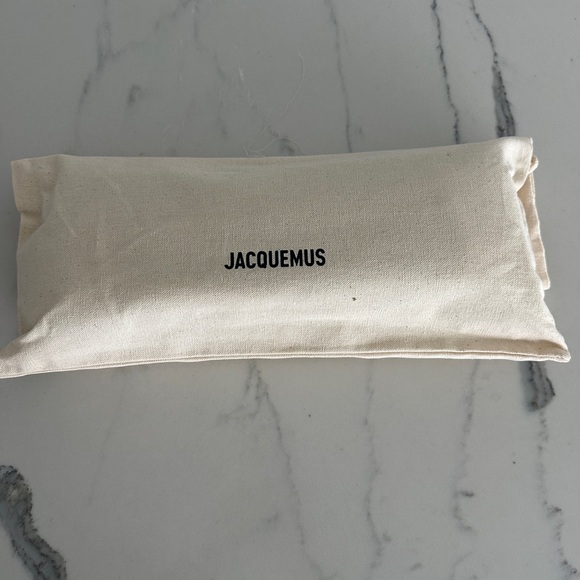 Jacquemus Le Ciuciu Suede Shoulder Bag - Picture 11 of 12